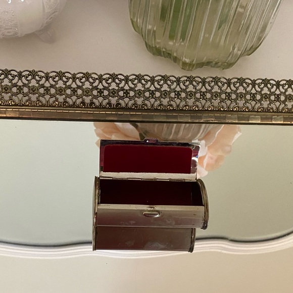 Alpha Xi Delta vintage 1976 Lipstick case - Picture 4 of 4